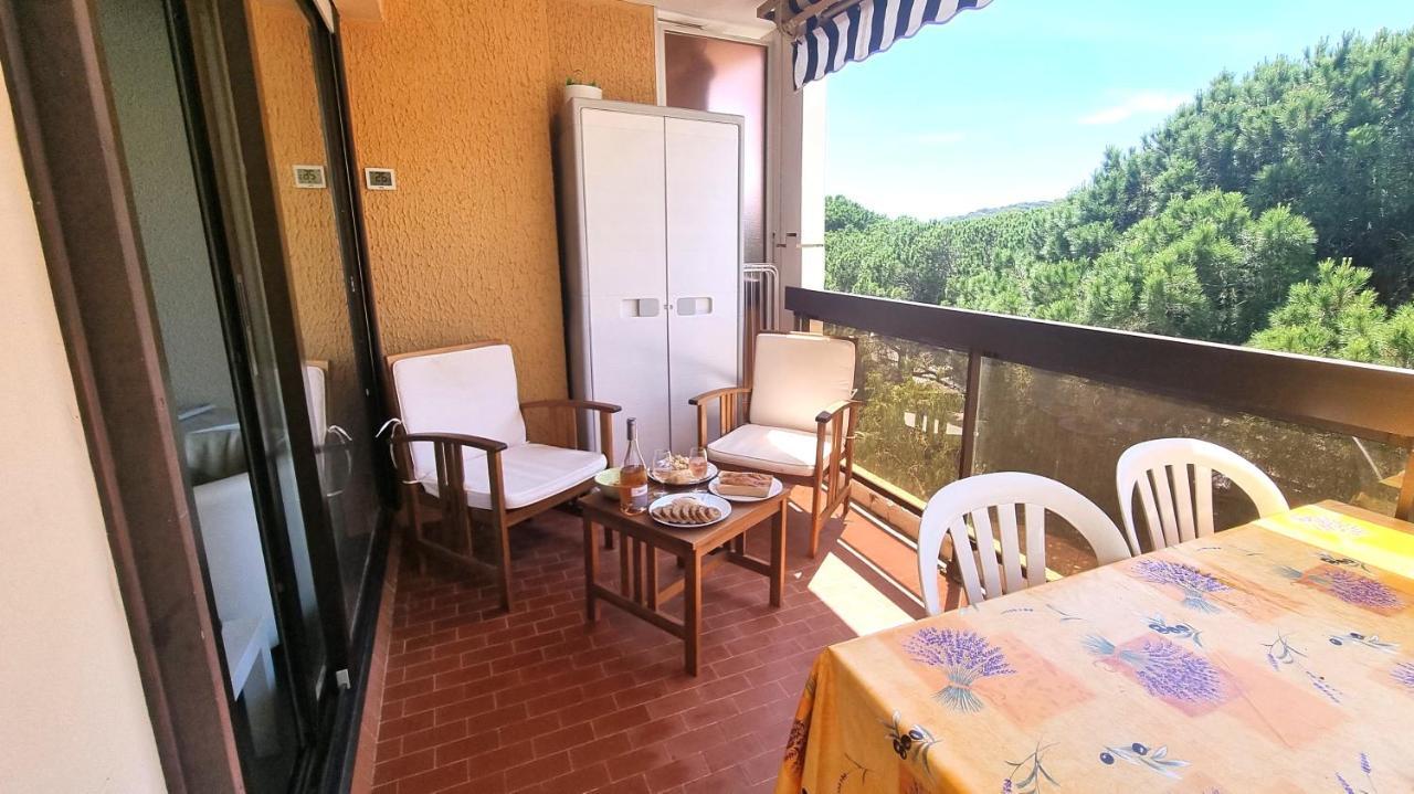 Studio "La Mer" A Bormes-Les-Mimosas Exterior photo